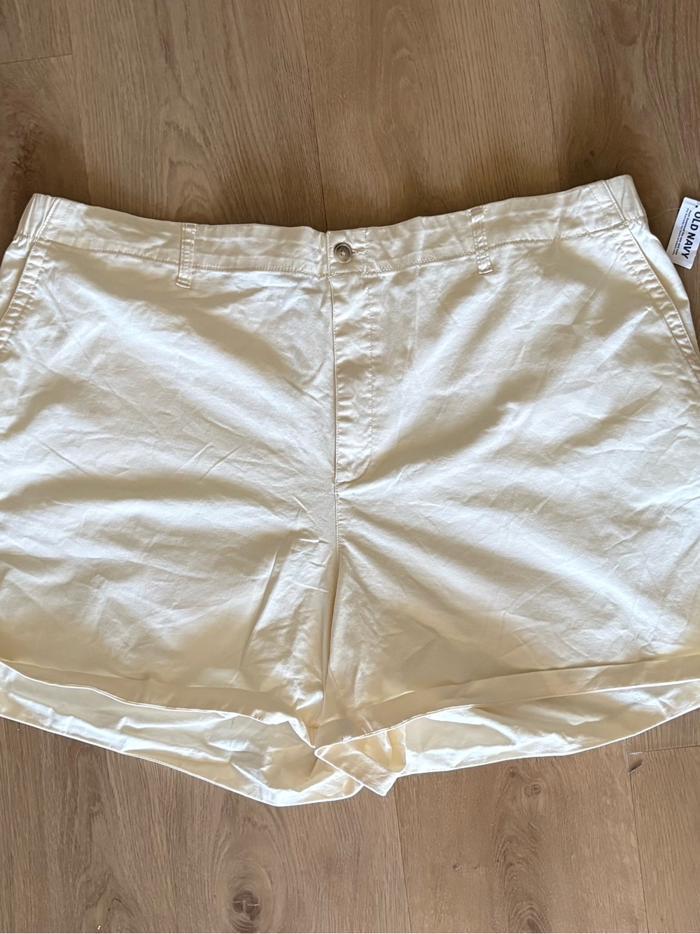 Classic White Women’s Shorts